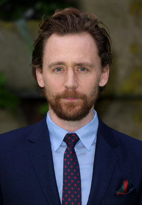 Tom Hiddleston Poster 2959382