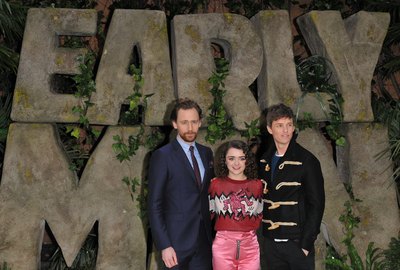 Tom Hiddleston Poster 2959432