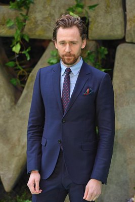 Tom Hiddleston Poster 2959598