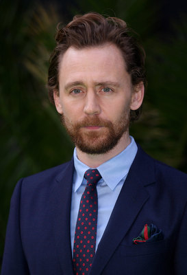 Tom Hiddleston Poster 2959601