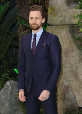 Tom Hiddleston Poster 2959675