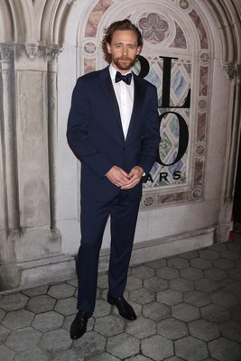 Tom Hiddleston Poster 3757157