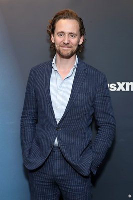 Tom Hiddleston Poster 3857262