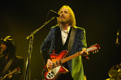 Tom Petty & The Heartbreakers Poster 2533719