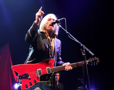 Tom Petty & The Heartbreakers Poster 2533721