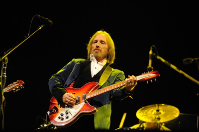 Tom Petty & The Heartbreakers Poster 2533725