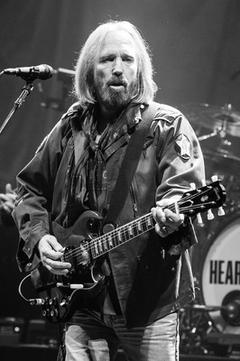 Tom Petty & The Heartbreakers Poster 2533728