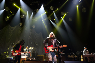Tom Petty & The Heartbreakers Poster 2533733