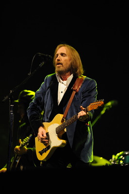 Tom Petty & The Heartbreakers Poster 2533741