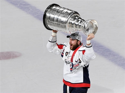 Tom Wilson Poster 3560775