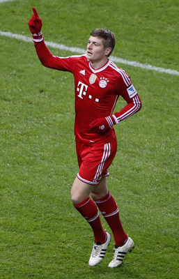 Toni Kroos Poster 2385054