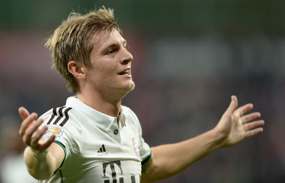 Toni Kroos Poster 2385066