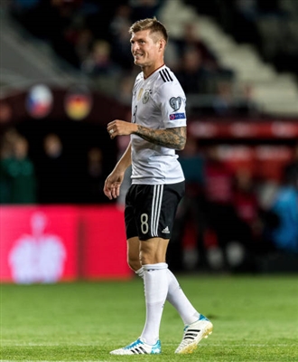 Toni Kroos Poster 3357183