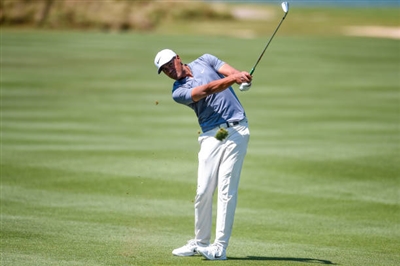 Tony Finau Poster 3492429