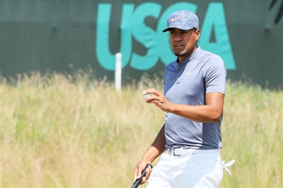 Tony Finau Poster 3492440