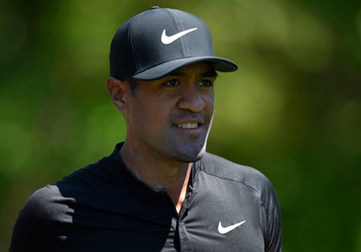 Tony Finau Poster 3492446
