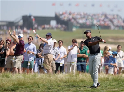 Tony Finau Poster 3492463