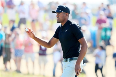Tony Finau Poster 3492470