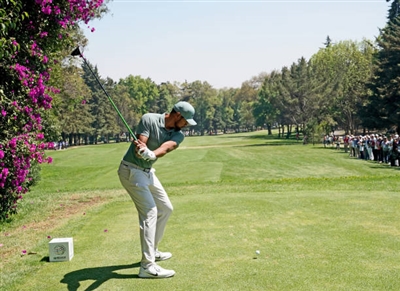Tony Finau Poster 3492482