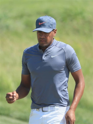 Tony Finau Poster 3492519