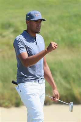 Tony Finau Poster 3492542