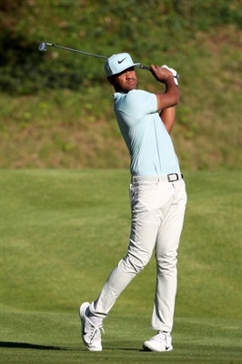 Tony Finau Poster 3492602