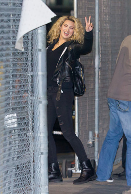 Tori Kelly Poster 2696131