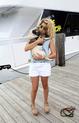 Tori Kelly Poster 2696200