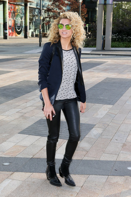 Tori Kelly Poster 2696229