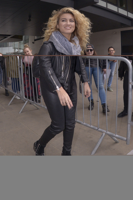 Tori Kelly Poster 2696243
