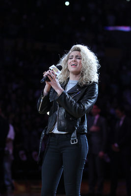Tori Kelly Poster 2696267