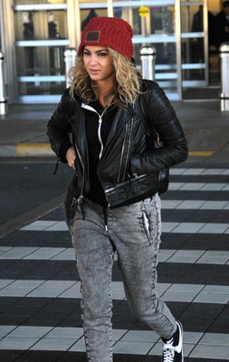 Tori Kelly Poster 2696277