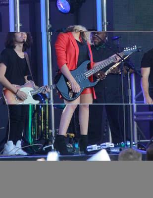 Tori Kelly Poster 2696281