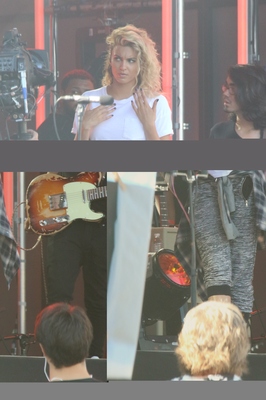 Tori Kelly Poster 2696303