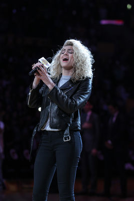 Tori Kelly Poster 2696307