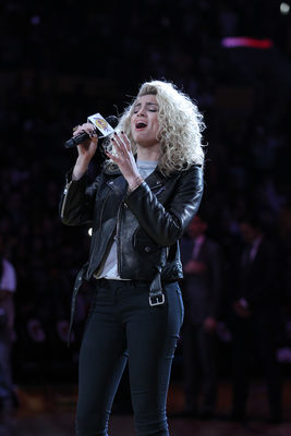 Tori Kelly Poster 2696334