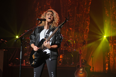 Tori Kelly Poster 2696390