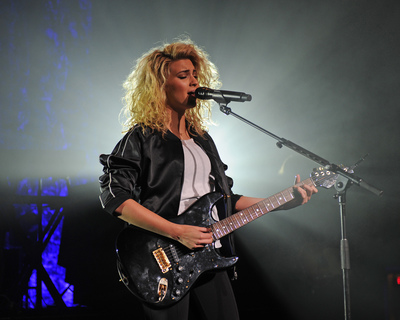 Tori Kelly Poster 2696392