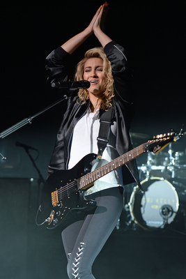 Tori Kelly Poster 2696419