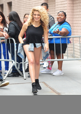 Tori Kelly Poster 2696428