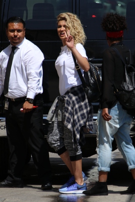Tori Kelly Poster 2696443