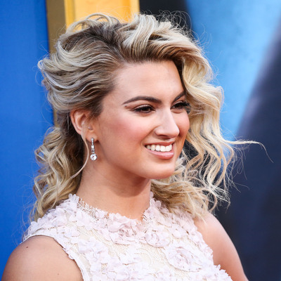 Tori Kelly Poster 2696474