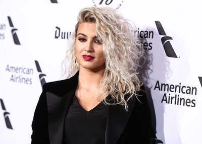 Tori Kelly Poster 2696476