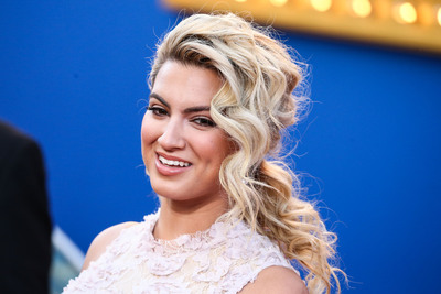 Tori Kelly Poster 2696490