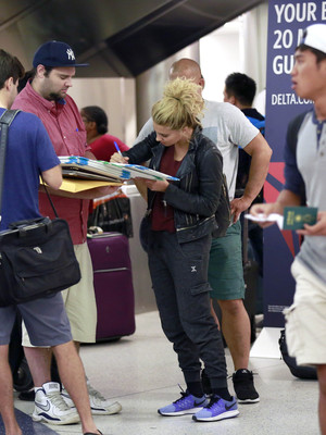 Tori Kelly Poster 2696494