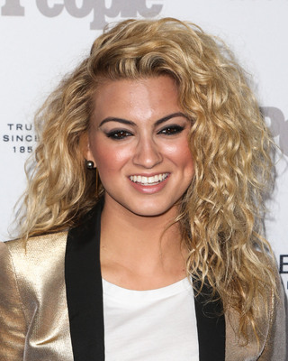 Tori Kelly Poster 2696505