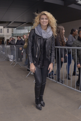 Tori Kelly Poster 2696522