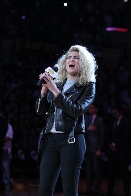 Tori Kelly Poster 2696534