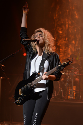 Tori Kelly Poster 2696550