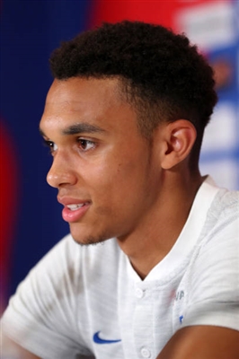 Trent Alexander-Arnold Poster 3357356